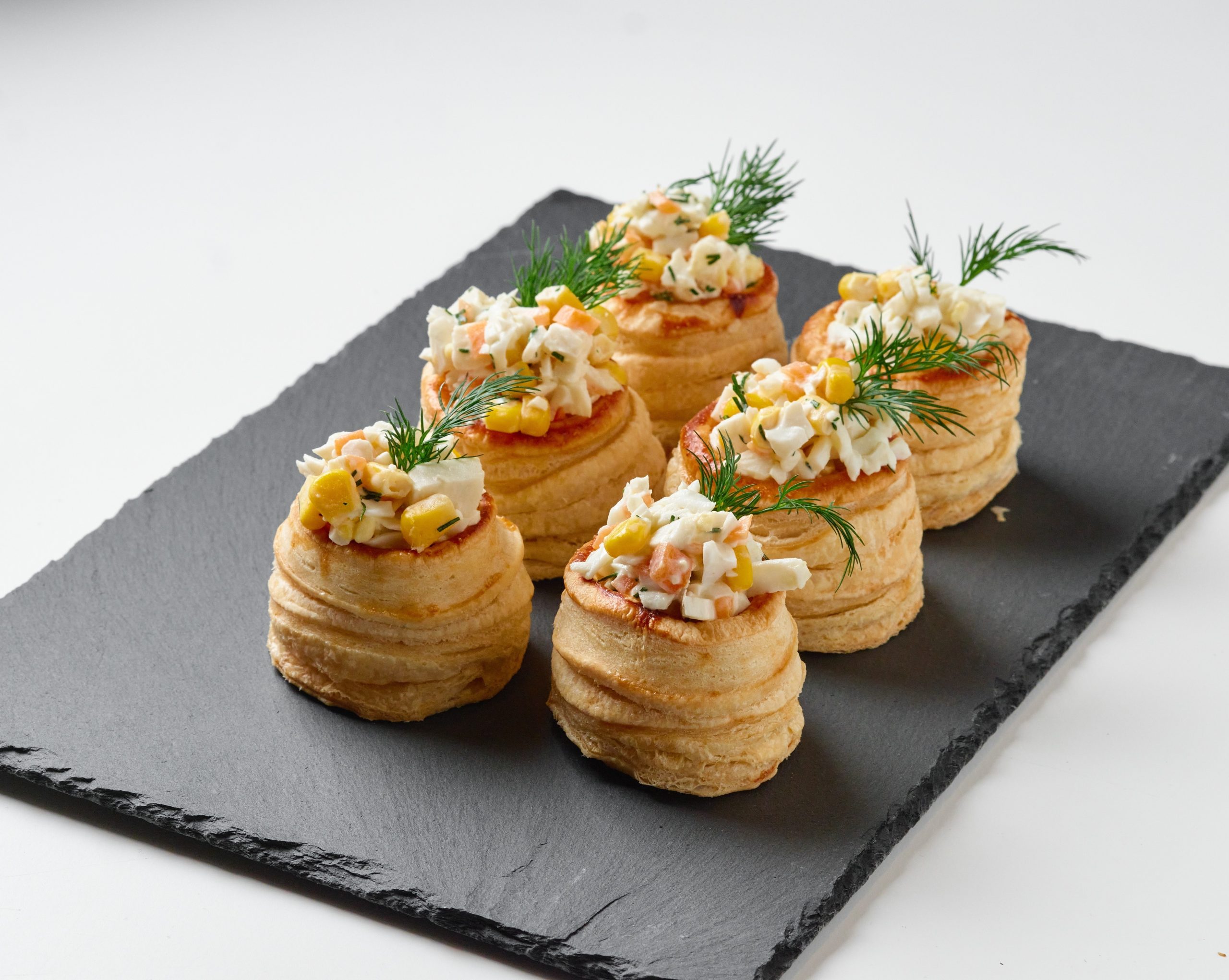 Тарталетки с мясом краба 6 штук